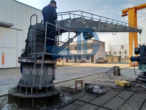 جرثقیل دریایی